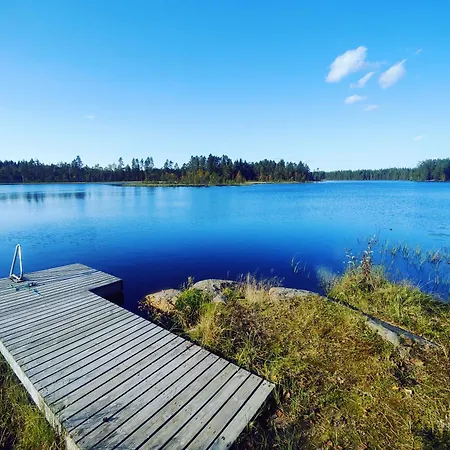 Kalliorinteen Moekit Ruskapirtti *
