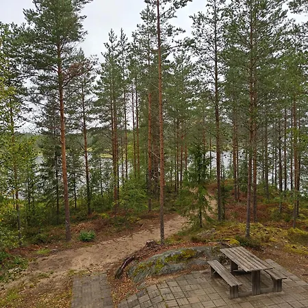 Kalliorinteen Moekit Ruskapirtti Töysä