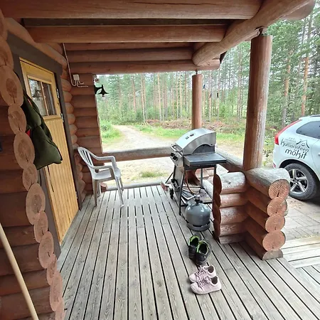 Kalliorinteen Moekit Ruskapirtti Horská chata Töysä