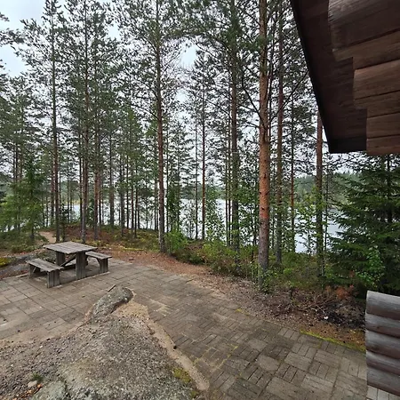 Kalliorinteen Moekit Ruskapirtti Töysä